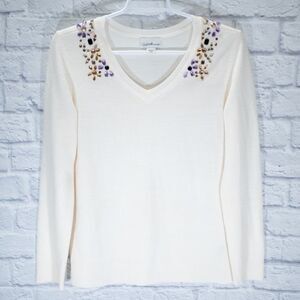 𝅺JACLYN Smith • beige embellished sweater